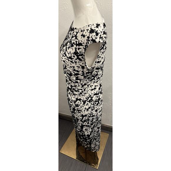 Lauren Ralph Lauren Black/White Floral Knit Dress Ruched Size 8 Lined Stretch - Picture 3 of 6